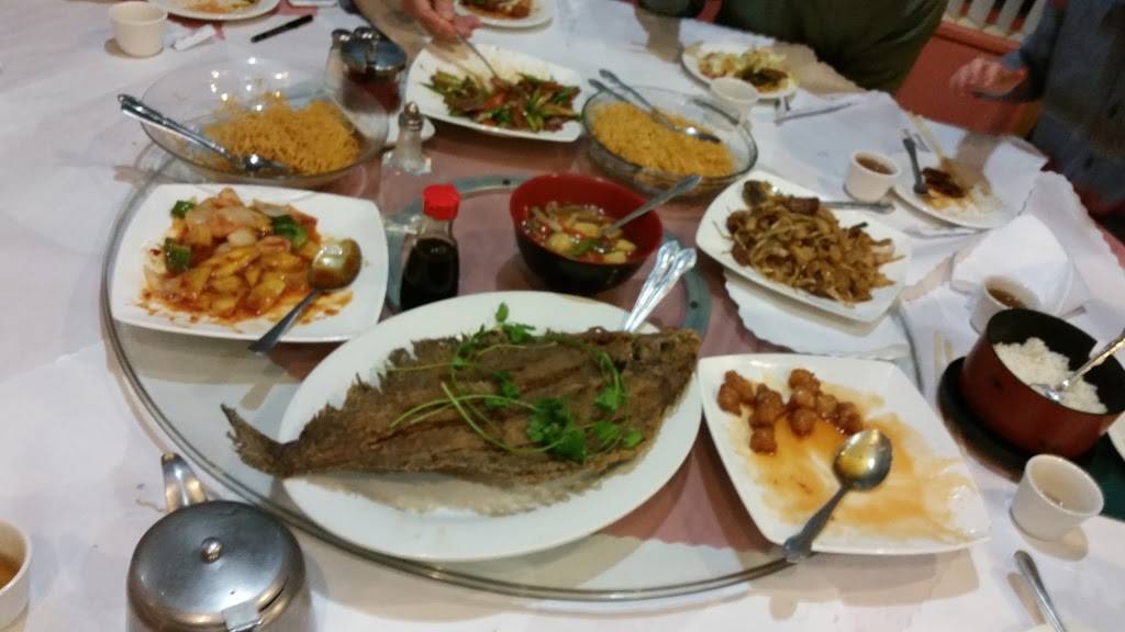 Chef Wangs Restaurant | restaurant | 1320 El Camino Real, Millbrae, CA 94030, USA | 6505883648 OR +1 650-588-3648