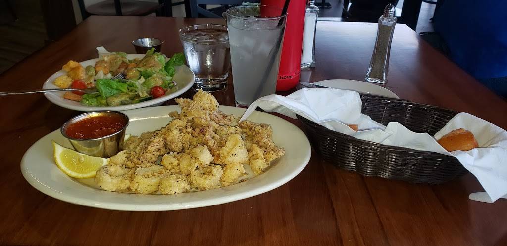 Belluccis Italian | restaurant | 2000 FM663, Suite 100, Midlothian, TX 76065, USA | 4696125527 OR +1 469-612-5527