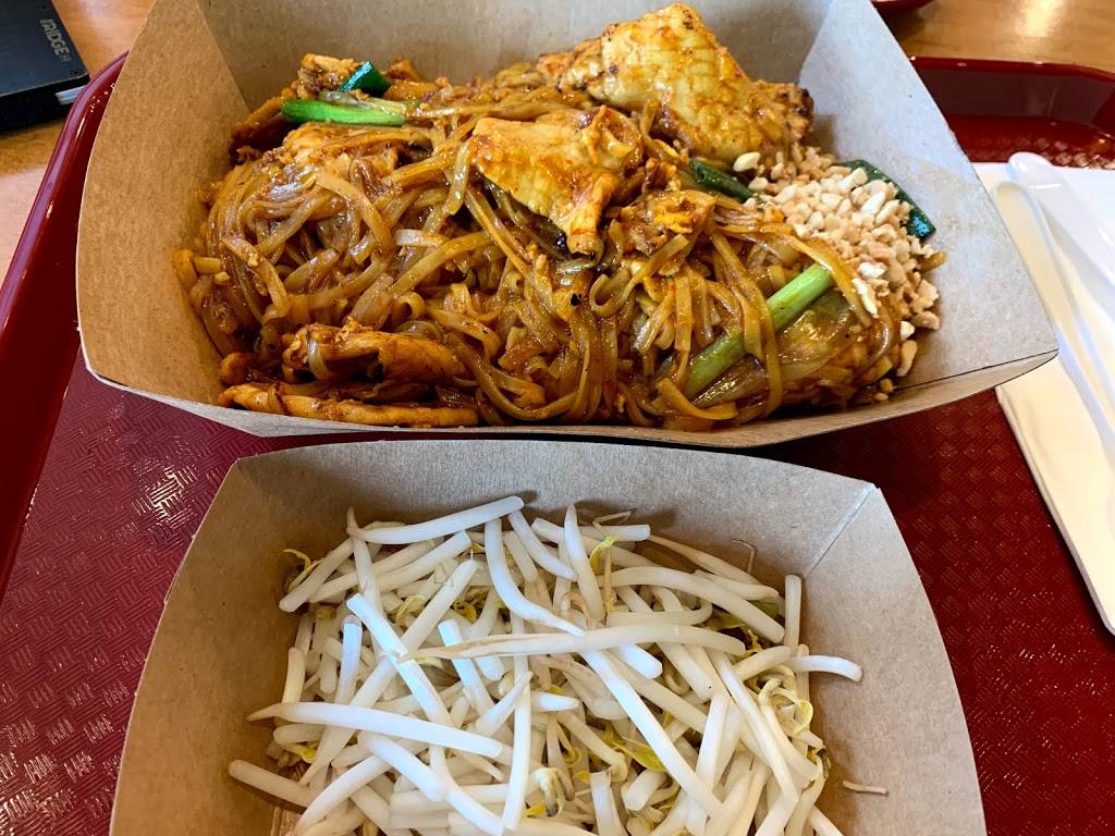 Ka Prao Thai Cuisine | restaurant | 8590 Rio San Diego Dr #105, San Diego, CA 92108, USA | 6193268083 OR +1 619-326-8083