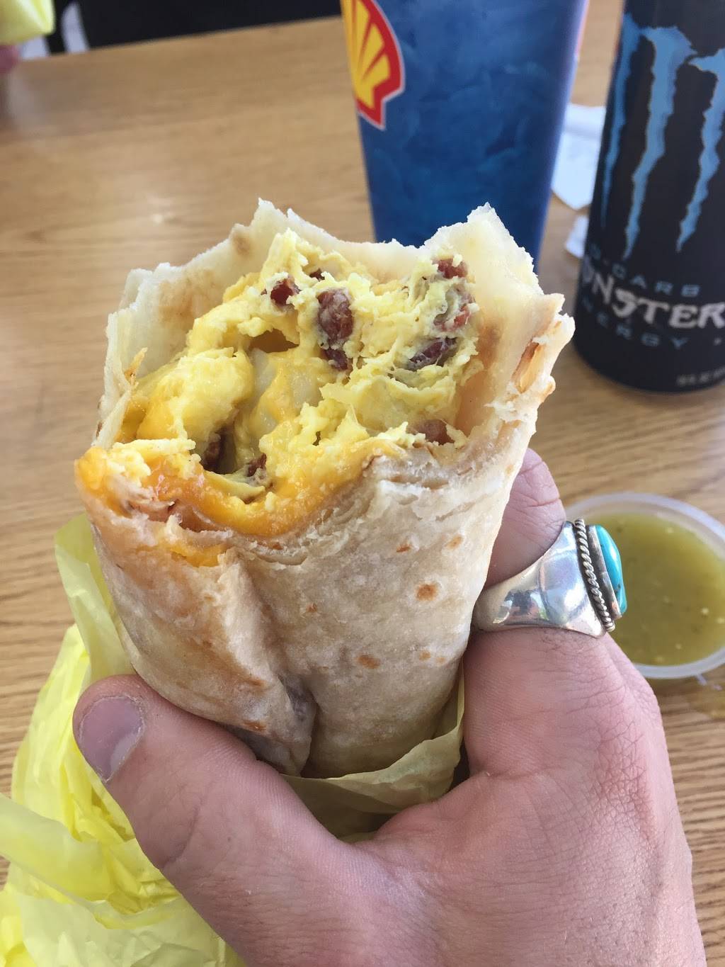 Lambertos Mexican Food | restaurant | 11289 Base Line Rd, Rancho Cucamonga, CA 91730, USA | 9099448648 OR +1 909-944-8648