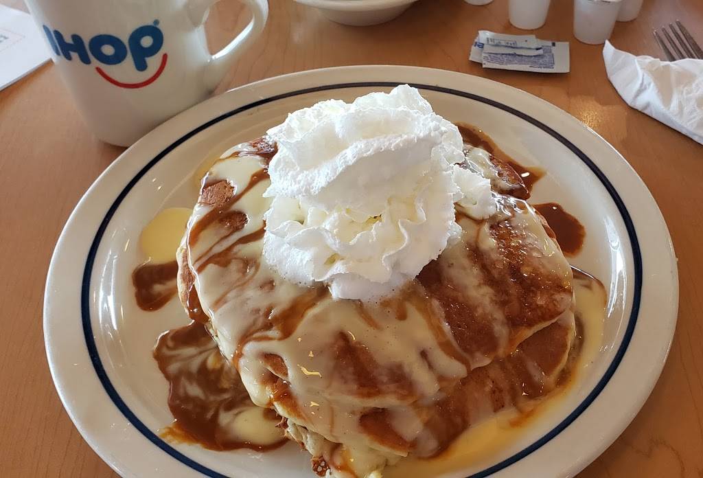 IHOP | bakery | 1821 W Hill Ave, Valdosta, GA 31601, USA | 2292498444 OR +1 229-249-8444