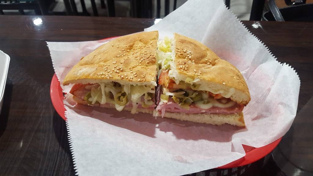 Yangs Deli | restaurant | 4985 Summer Ave, Memphis, TN 38122, USA | 9016825309 OR +1 901-682-5309