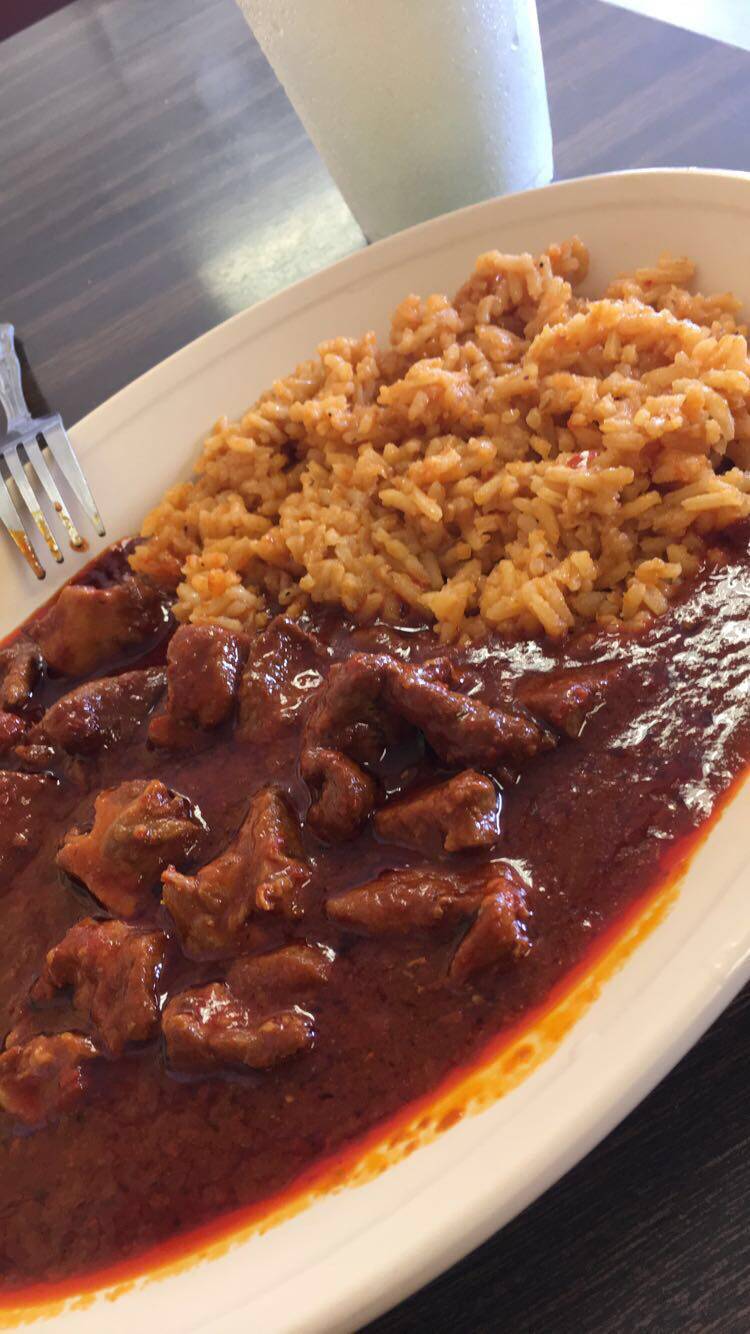 La Esquinita Mexican Restaurant | restaurant | 4705 Roosevelt Ave, San Antonio, TX 78214, USA | 2106885026 OR +1 210-688-5026
