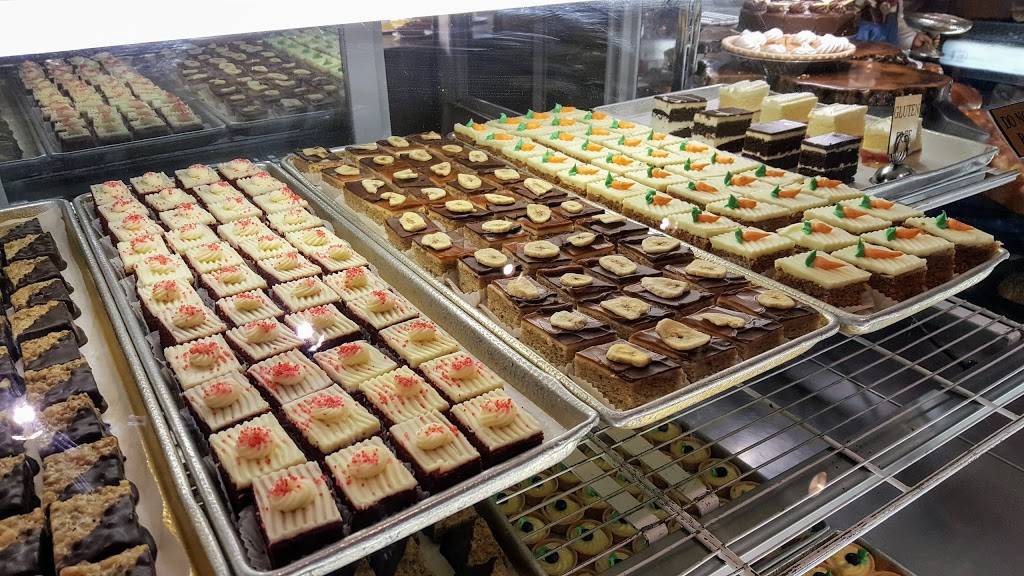 Forest Buffet | restaurant | 15 US-50, Stateline, NV 89449, USA | 7755886611 OR +1 775-588-6611