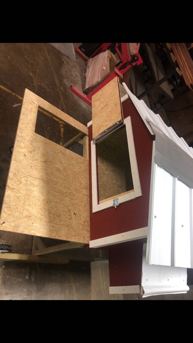 Red Barn Chicken Coop Tractors | restaurant | 932 Monteagle Falls Rd, Monteagle, TN 37356, USA | 9314093193 OR +1 931-409-3193