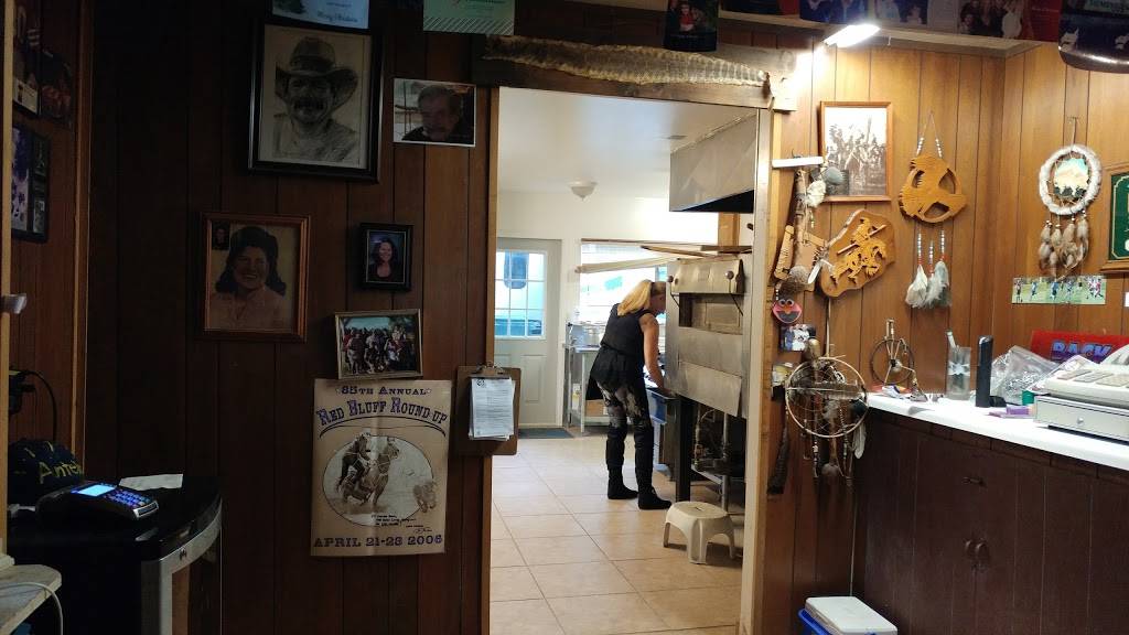 Es Locker Room | restaurant | 1075 Lakeside Dr, Red Bluff, CA 96080, USA | 5305274600 OR +1 530-527-4600