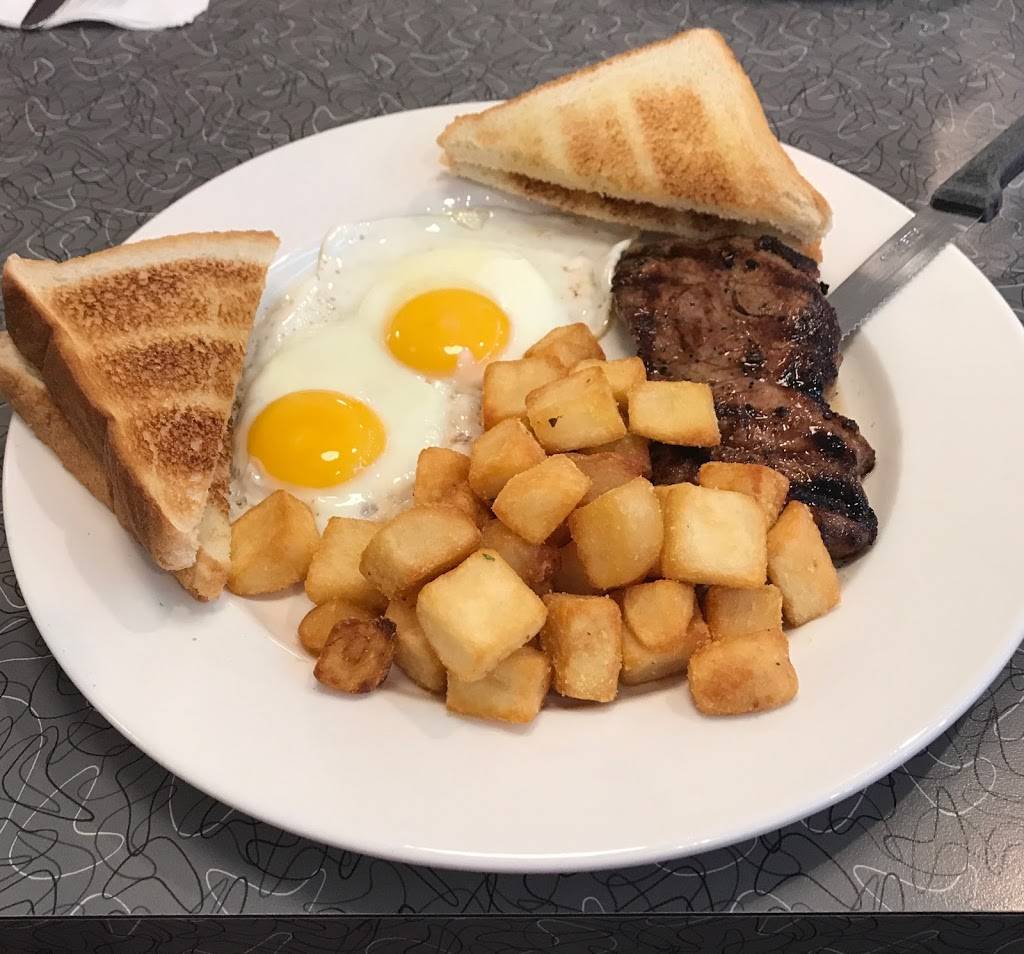 Rockin Johnnys Diner | restaurant | 1309 Carling Ave, Ottawa, ON K1Z 7L3, Canada | 6137617405 OR +1 613-761-7405