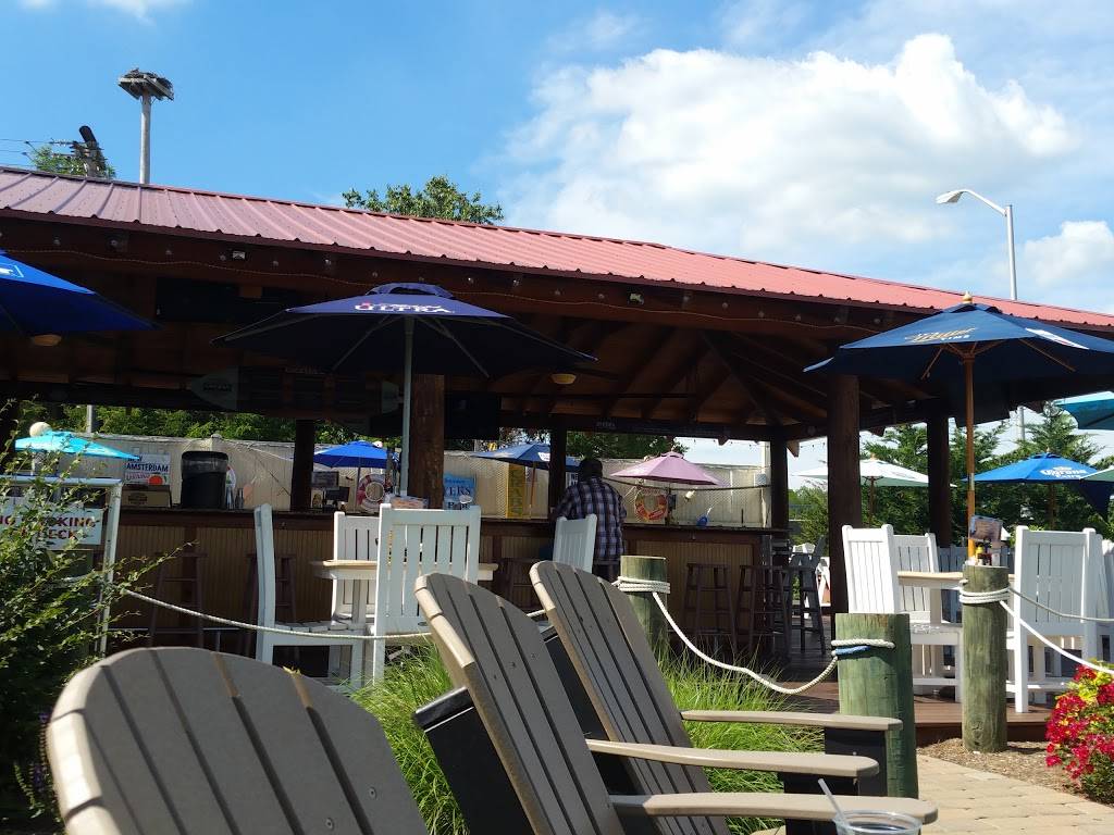 Dockside Restaurant & Sports Bar | restaurant | 421 Deale Rd, Tracys Landing, MD 20779, USA | 4108671138 OR +1 410-867-1138