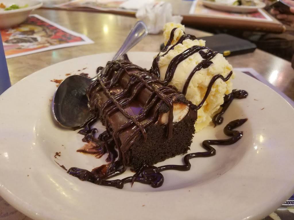 Rams Horn | restaurant | 27235 Ford Rd, Dearborn Heights, MI 48127, USA | 3133594800 OR +1 313-359-4800