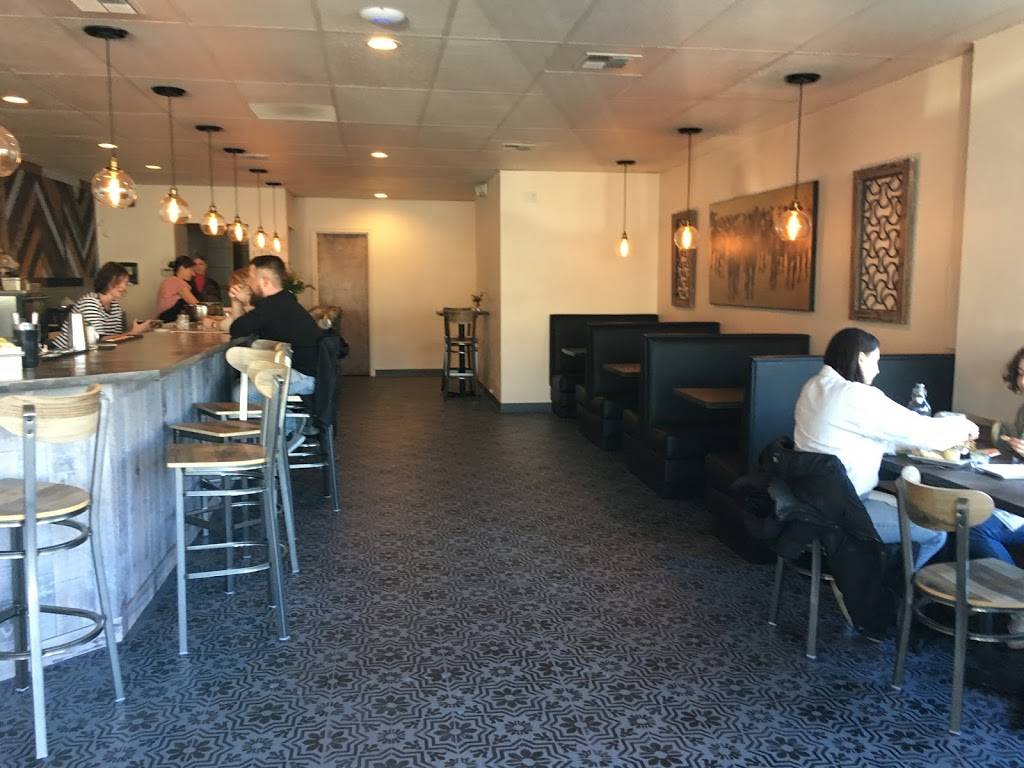 Box Bar | meal takeaway | 5401 California Ave SW, Seattle, WA 98136, USA | 2064329554 OR +1 206-432-9554