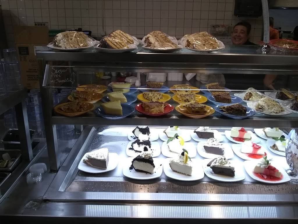 Lubys | restaurant | 730 FM 1960, Houston, TX 77090, USA | 2814405692 OR +1 281-440-5692