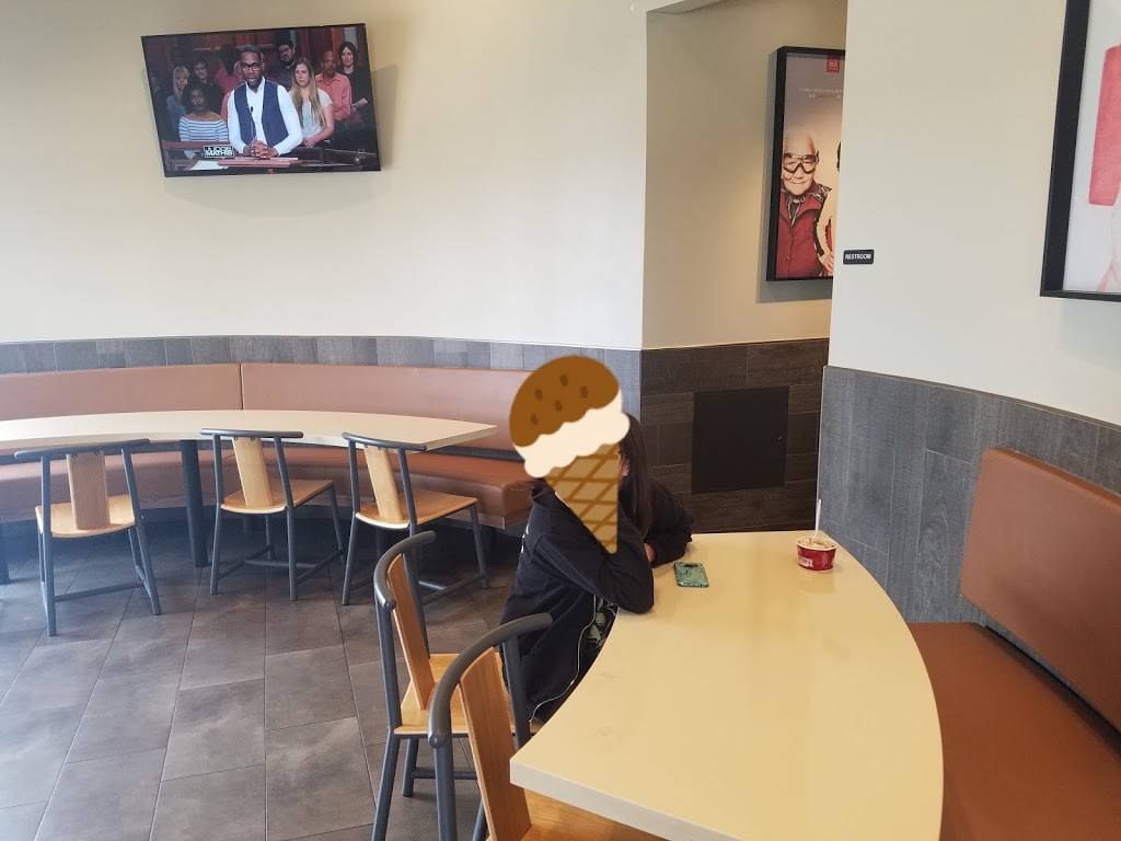 Panda Express | restaurant | 2207 Claribel Rd E, Riverbank, CA 95367, USA | 2098691088 OR +1 209-869-1088