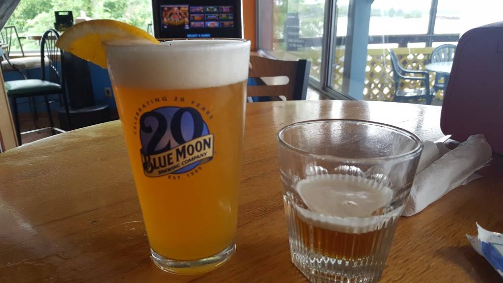 Captains Cove | restaurant | 1134 N 27th Rd, Ottawa, IL 61350, USA | 8154340881 OR +1 815-434-0881