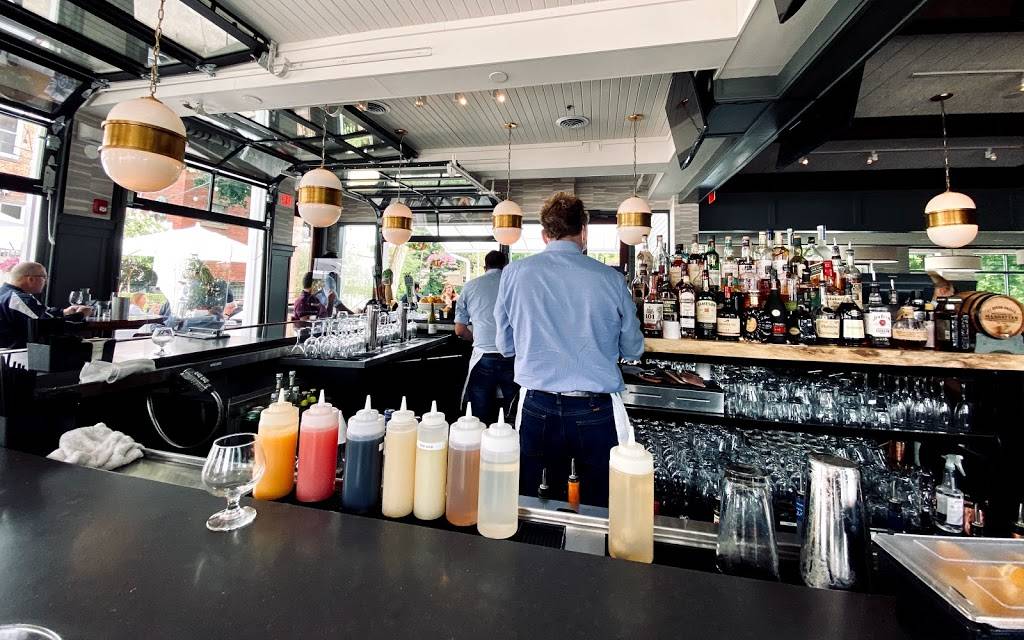 17 River Grille | restaurant | 17 River St, Chagrin Falls, OH 44022, USA | 4408930797 OR +1 440-893-0797