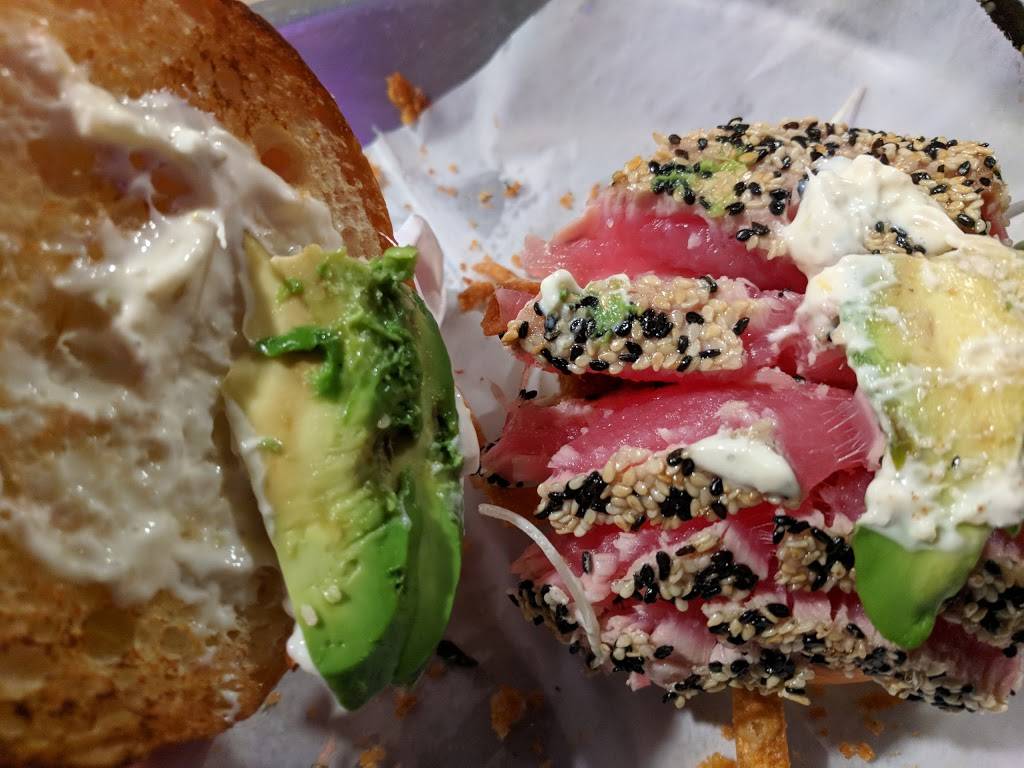 Blvd Brgr Company | restaurant | 2145 Ventura Blvd, Camarillo, CA 93010, USA | 8053899200 OR +1 805-389-9200