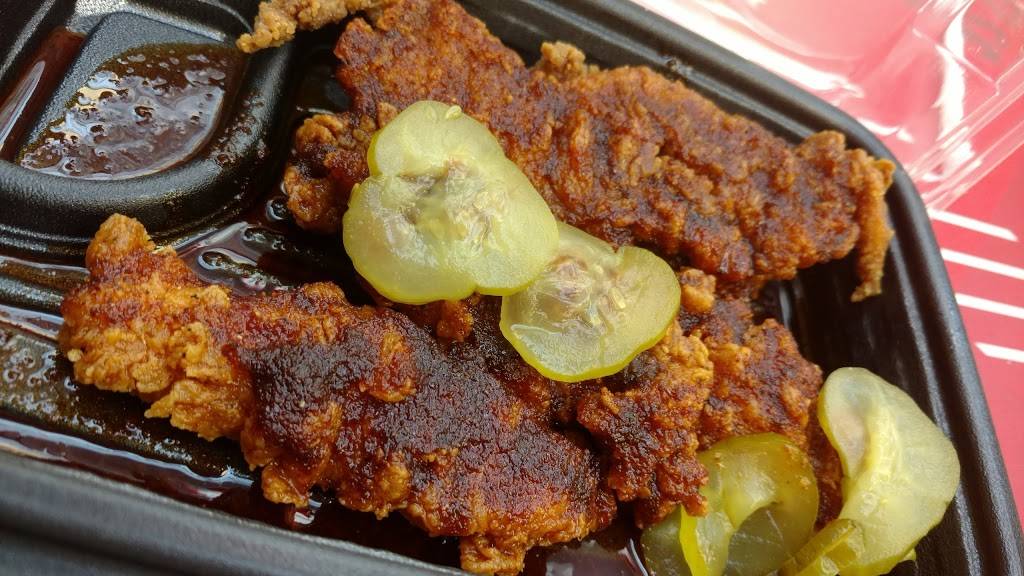 KFC | restaurant | 630 Sawdust Rd, The Woodlands, TX 77380, USA | 2813633922 OR +1 281-363-3922