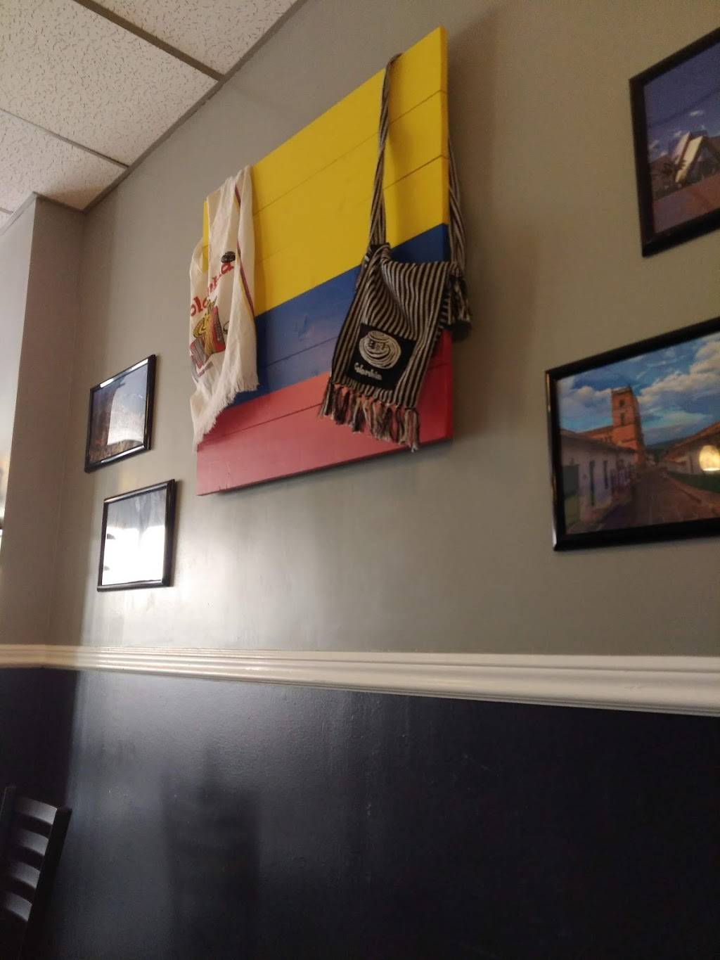 ArePA George | cafe | 1552 N Kedzie Ave, Chicago, IL 60651, USA | 7739697945 OR +1 773-969-7945