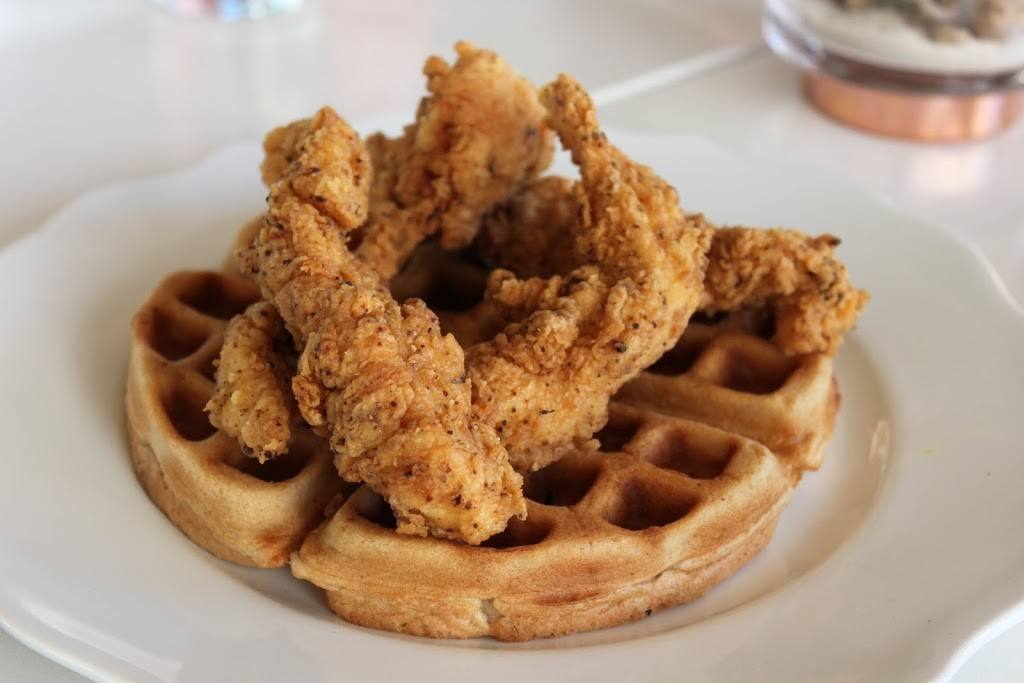 Sugars Place | restaurant | 168 E Griffith St, Jackson, MS 39201, USA | 6013522364 OR +1 601-352-2364