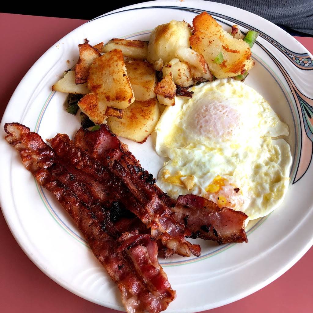 Sunshine & Tailwinds Cafe | restaurant | 2730 Airport Dr, North Las Vegas, NV 89032, USA | 7026440020 OR +1 702-644-0020