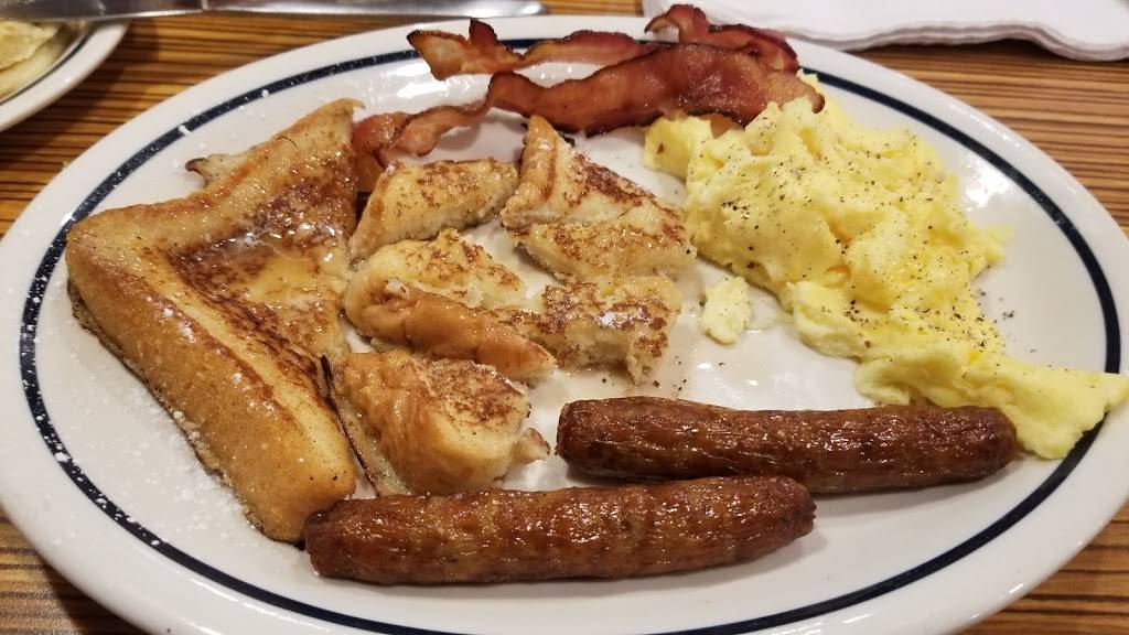 IHOP | restaurant | 808 W Oglethorpe Hwy, Hinesville, GA 31313, USA | 9123204637 OR +1 912-320-4637