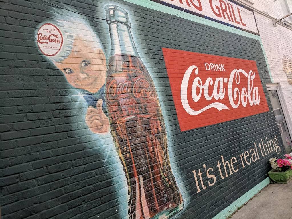 Salemburg Grill | restaurant | 100 S Main St, Salemburg, NC 28385, USA | 9105253292 OR +1 910-525-3292