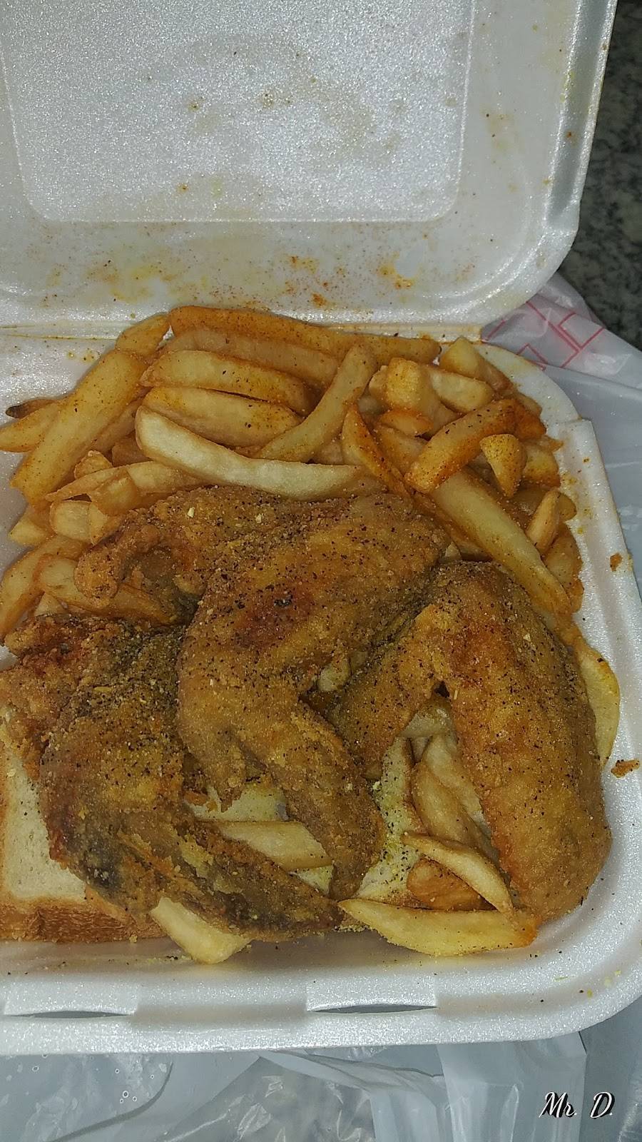 Yellow Tail Sub & Grill | restaurant | 11609 SW 216th St, Goulds, FL 33170, USA | 3052337974 OR +1 305-233-7974