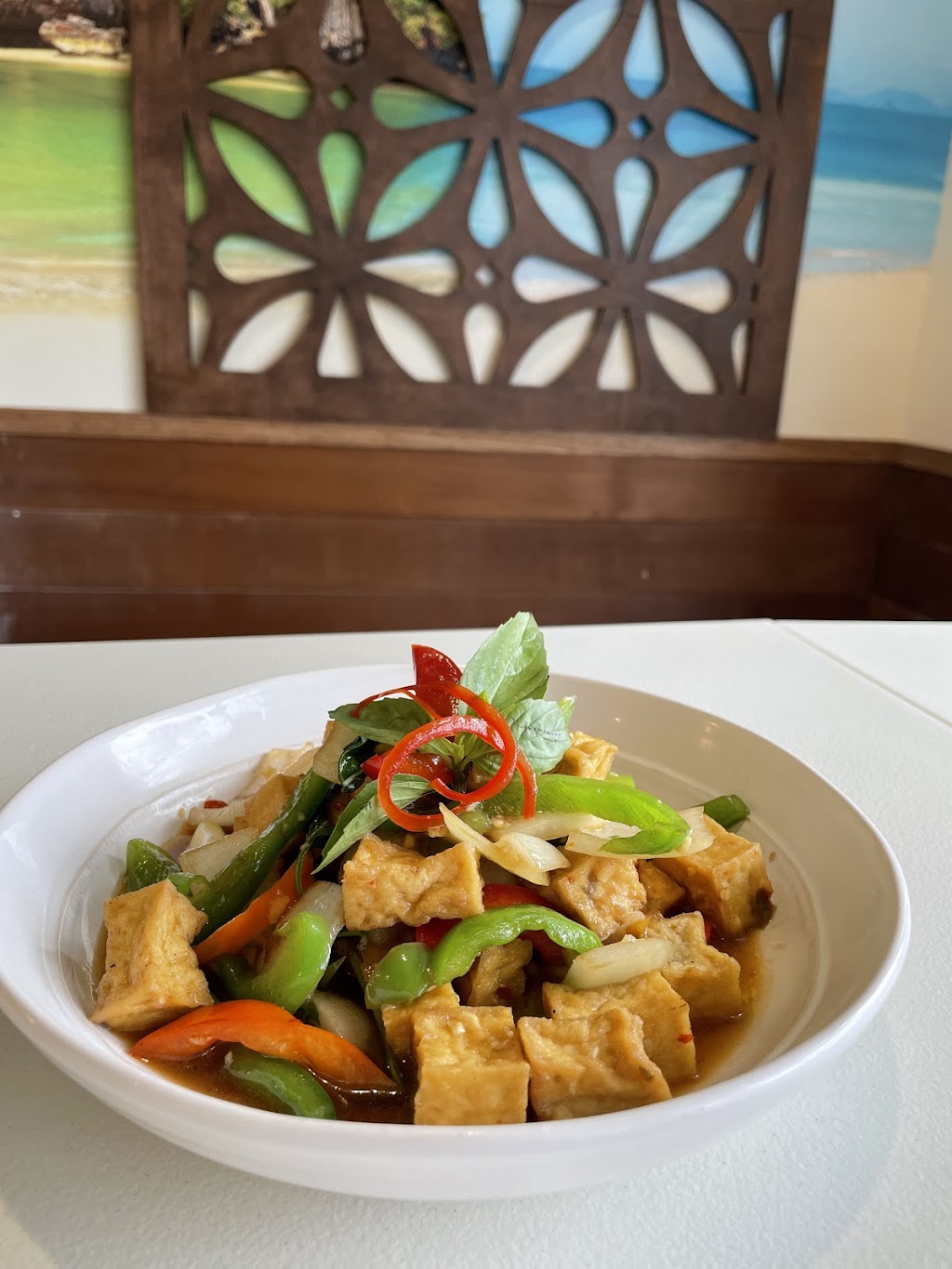 Nawa Thai | restaurant | 3713 Highland Ave #8, Manhattan Beach, CA 90266, USA | 4242372180 OR +1 424-237-2180