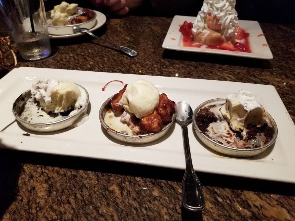 BJs Restaurant & Brewhouse | restaurant | 8761 Vineland Ave, Orlando, FL 32821, USA | 4078279105 OR +1 407-827-9105