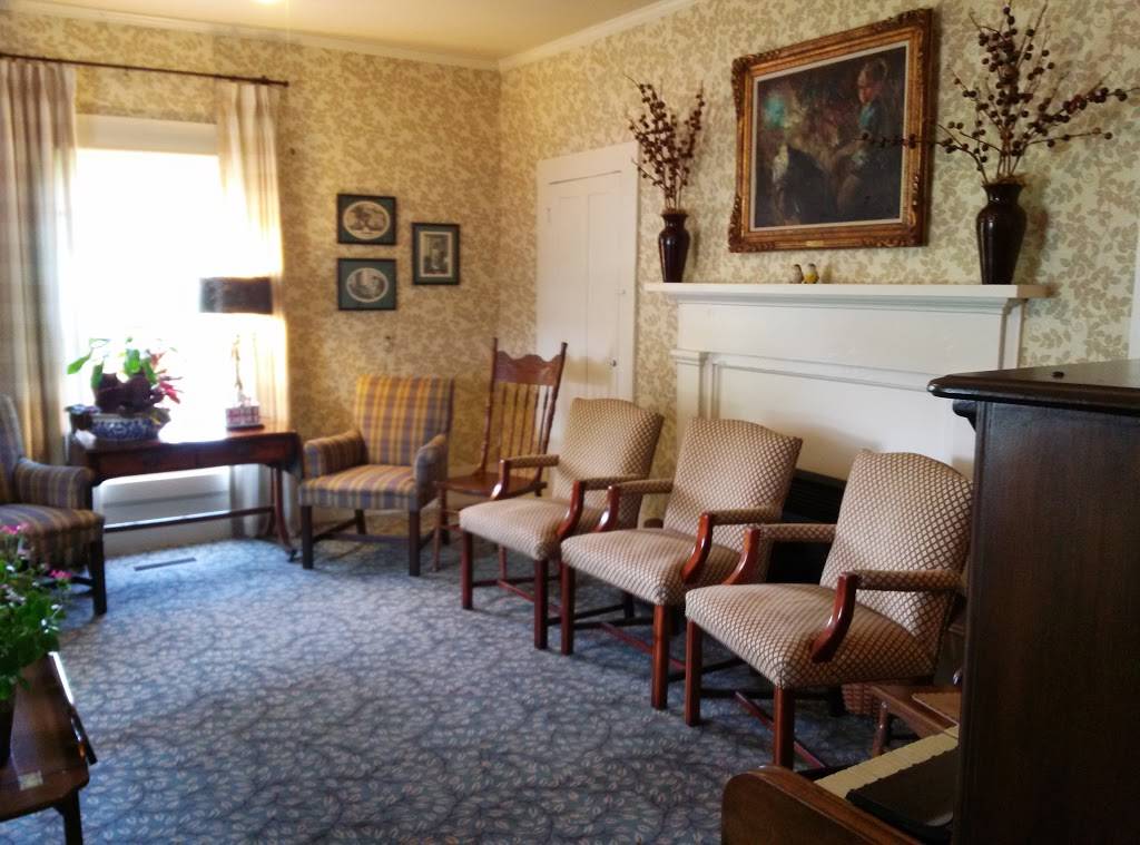 Miss Mary Bobos Boarding House | restaurant | 295 Main St, Lynchburg, TN 37352, USA | 9317597394 OR +1 931-759-7394