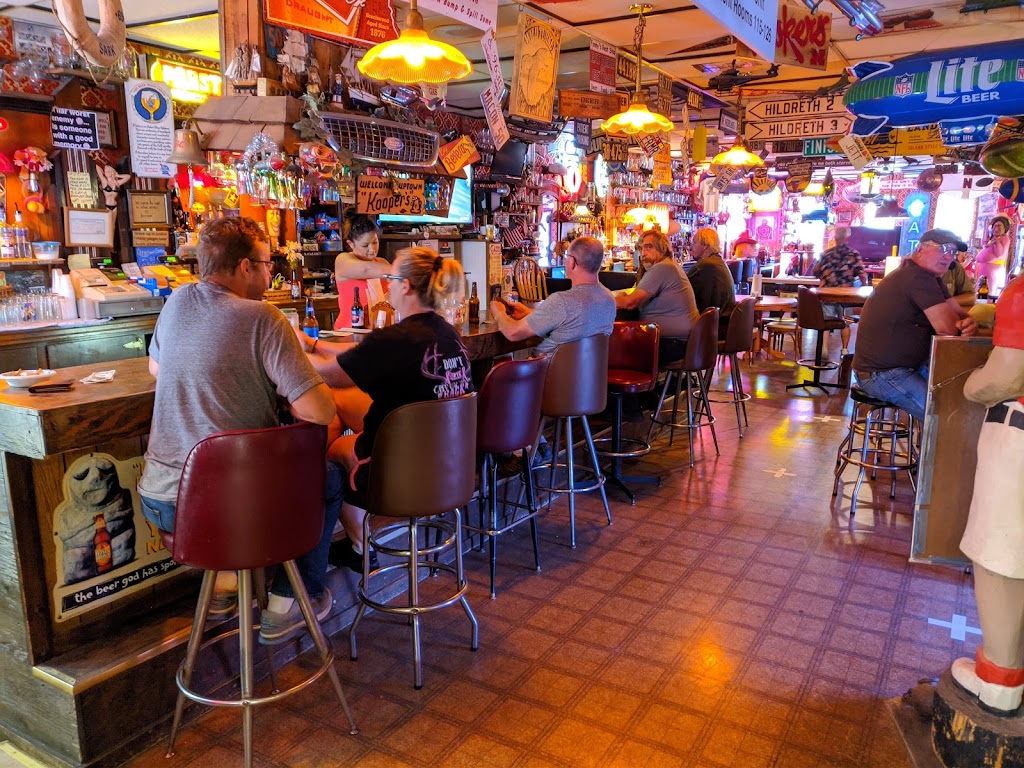 Koopers Korner | restaurant | 505 Hubbard St, Hildreth, NE 68947, USA | 3089382058 OR +1 308-938-2058