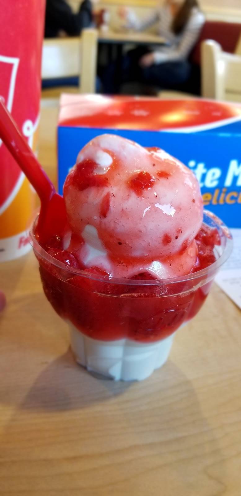 Dairy Queen Grill & Chill | restaurant | 3701 W Old Shakopee Rd Ste 50, Bloomington, MN 55431, USA | 9528844777 OR +1 952-884-4777