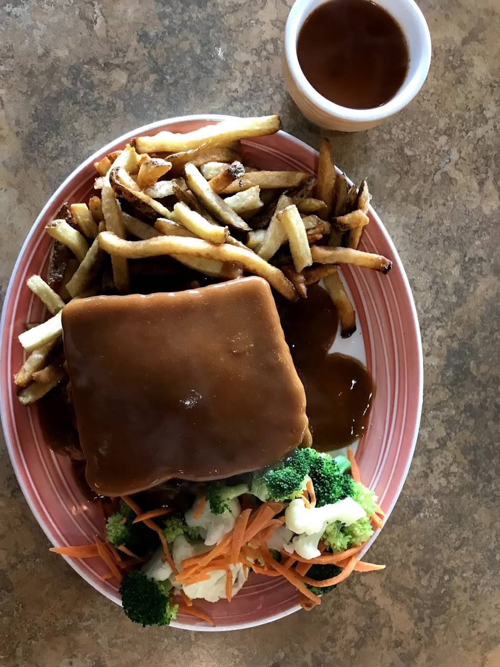 Swiss Chalet | restaurant | 70 Strathy Rd, Cobourg, ON K9A 5X4, Canada | 9053770533 OR +1 905-377-0533