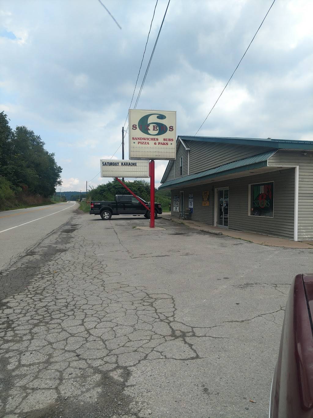 Maudies Sixers | restaurant | 8033 PA-286, Indiana, PA 15701, USA | 7244794150 OR +1 724-479-4150