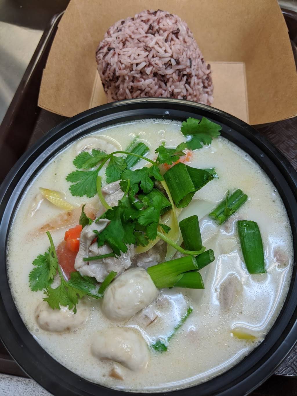 Ano-Thai Kitchen | restaurant | 26491 Ynez Rd #Q, Temecula, CA 92591, USA | 9513838393 OR +1 951-383-8393