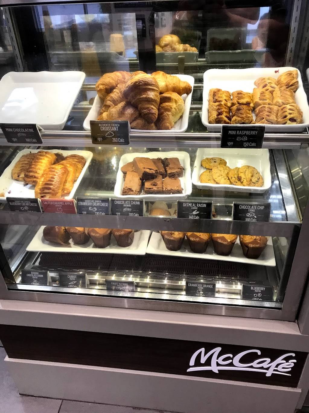 McDonalds | cafe | 1256 Eglinton Ave W, Mississauga, ON L5M 2B5, Canada | 9058190550 OR +1 905-819-0550