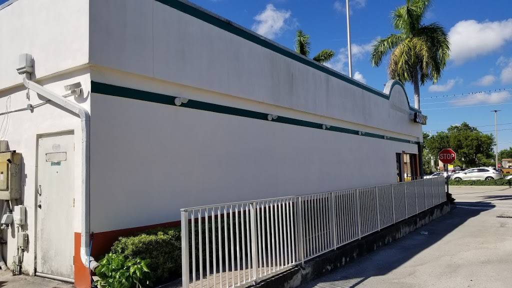 Subway | restaurant | 3316 N Federal Hwy, Lighthouse Point, FL 33064, USA | 9543666016 OR +1 954-366-6016