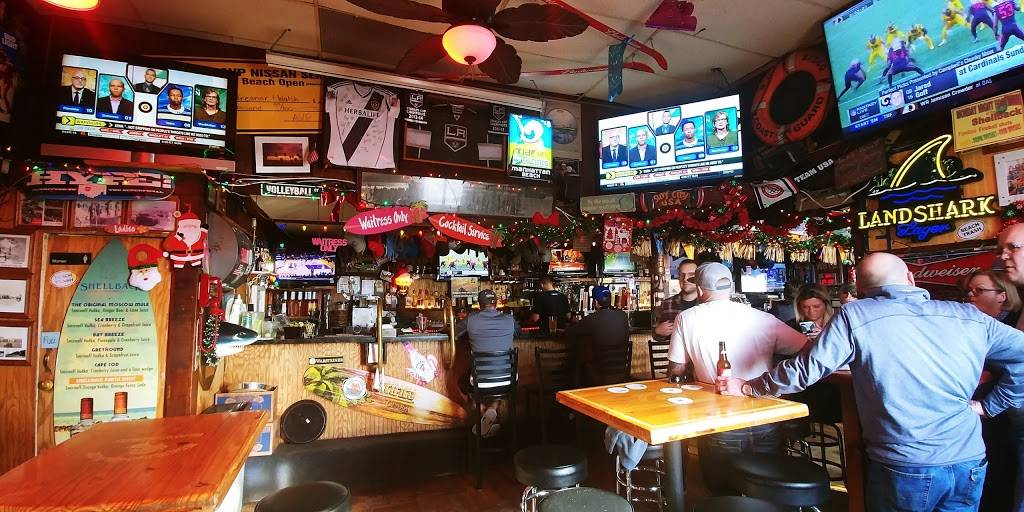 Shellback Tavern | restaurant | 116 Manhattan Beach Blvd, Manhattan Beach, CA 90266, USA | 3103767857 OR +1 310-376-7857