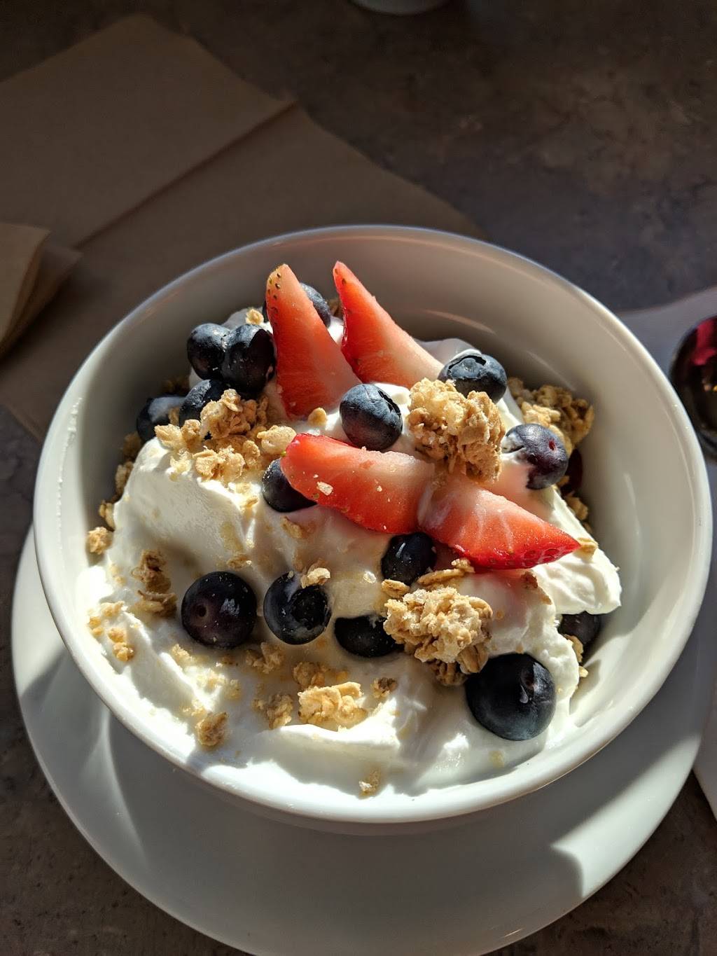 Purple Feather Cafe & Treatery | meal takeaway | 334 Commercial St, Provincetown, MA 02657, USA | 5084879100 OR +1 508-487-9100