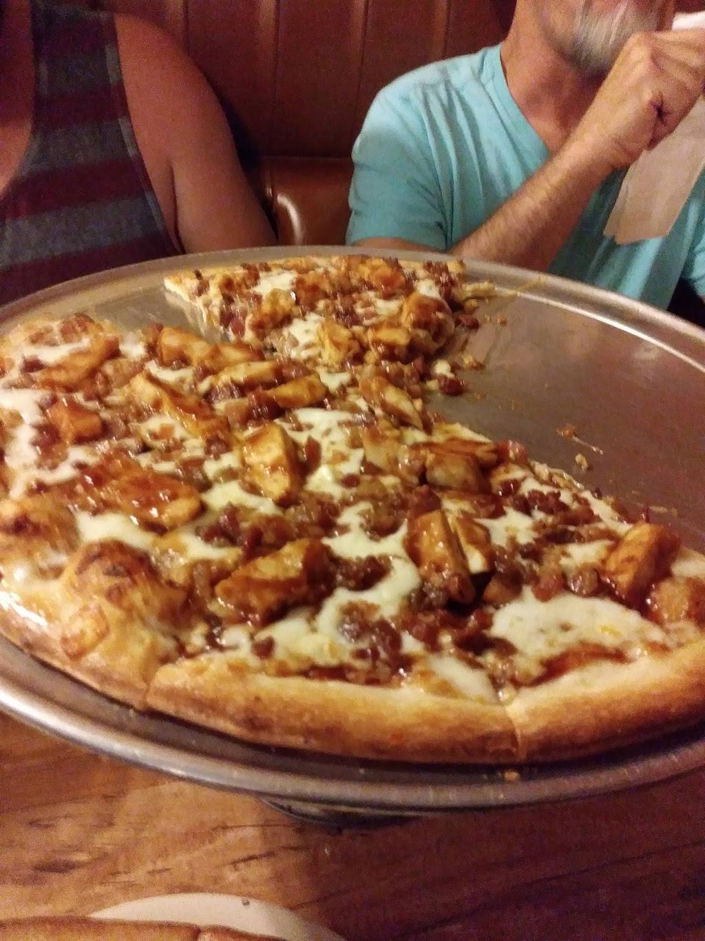 Village Pizzeria | restaurant | 714 W Temperance Rd, Temperance, MI 48182, USA | 7348470240 OR +1 734-847-0240