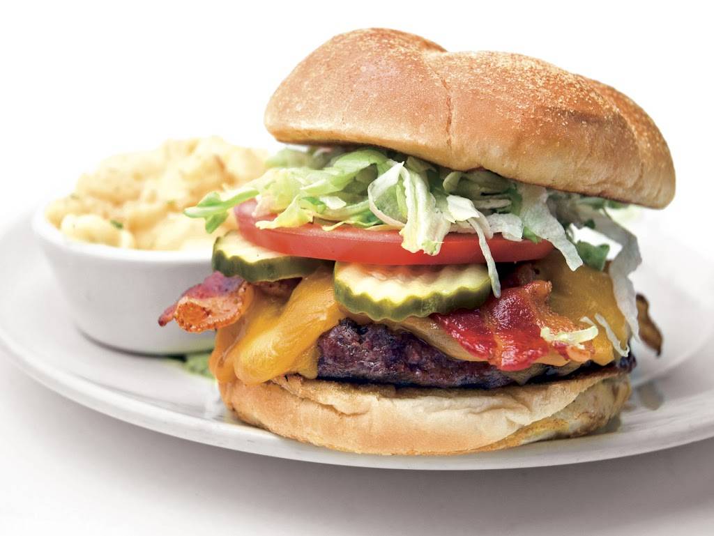 Connors Steak & Seafood | restaurant | 10076 Gulf Center Dr, Fort Myers, FL 33913, USA | 2392672677 OR +1 239-267-2677