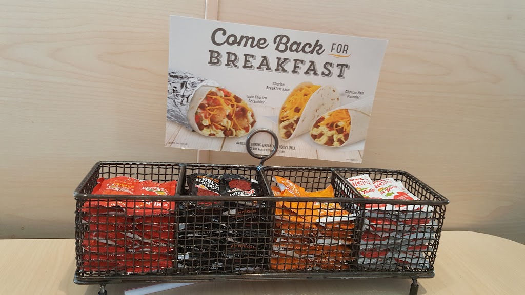 Del Taco | meal takeaway | 422 E Barnett Rd, Medford, OR 97501, USA | 5418164349 OR +1 541-816-4349