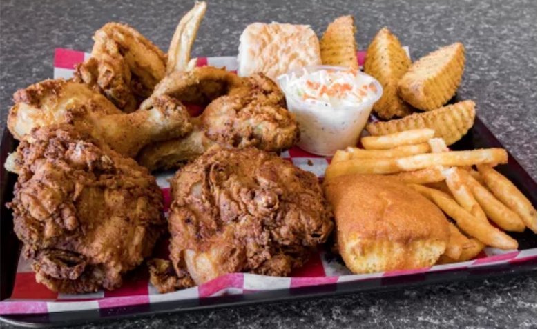 Georges Wings | restaurant | 3818 Morrell Ave, Philadelphia, PA 19114, USA | 2156370555 OR +1 215-637-0555