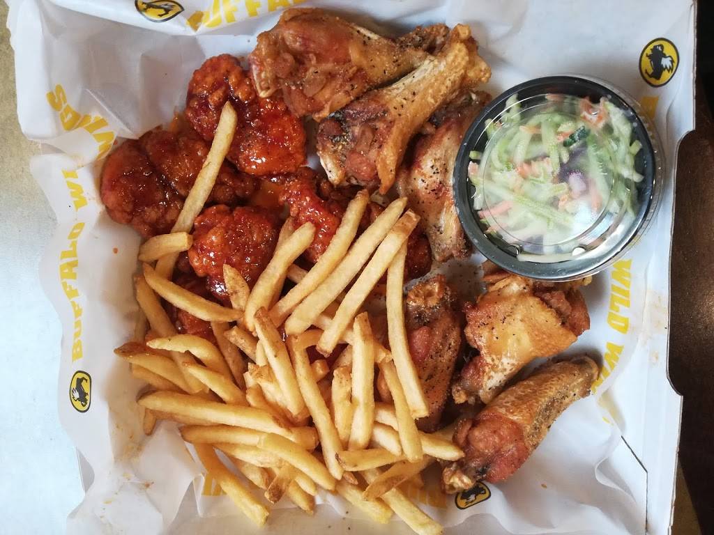 Buffalo Wild Wings | restaurant | 5B Serramonte Center, Daly City, CA 94015, USA | 6509973021 OR +1 650-997-3021