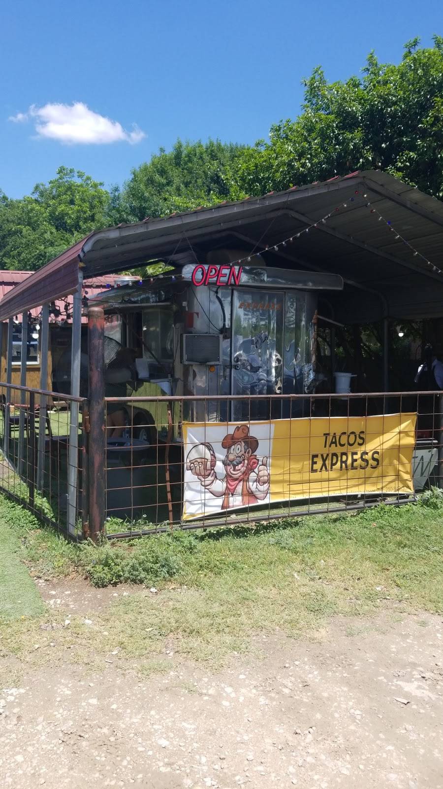 Tacos Express | restaurant | 11585 Galm Rd, San Antonio, TX 78254, USA | 2108473094 OR +1 210-847-3094