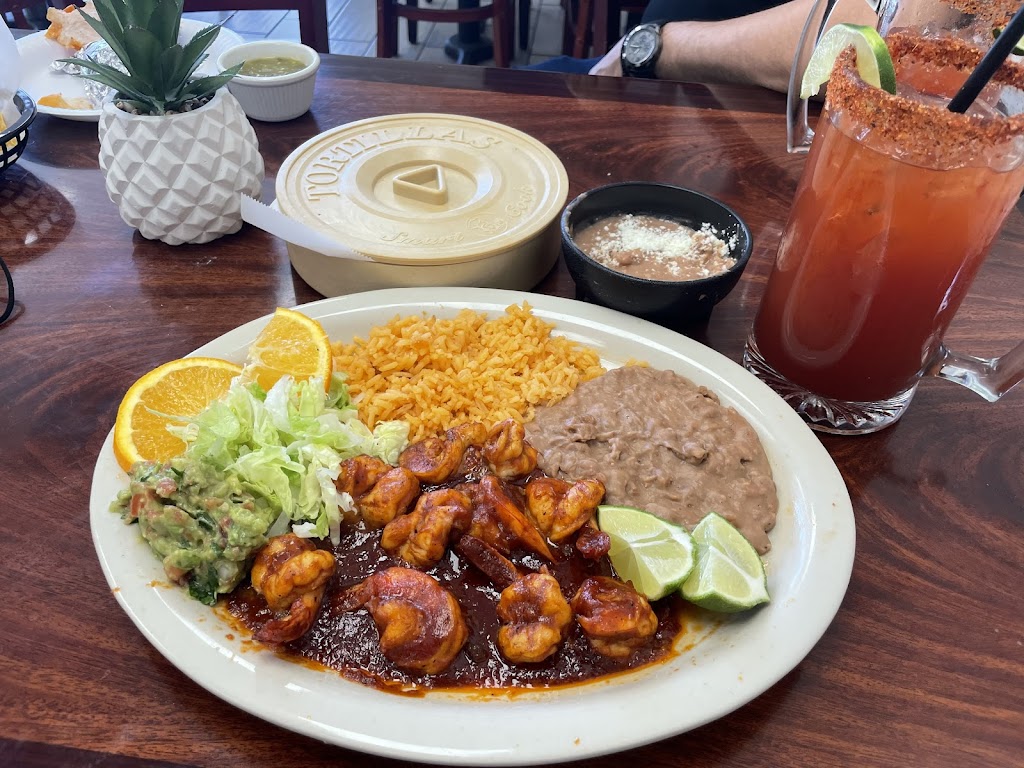 La Reyna Mexican Restaurant | restaurant | 2101 Standiford Ave suite F, Modesto, CA 95350, USA | 2094088004 OR +1 209-408-8004