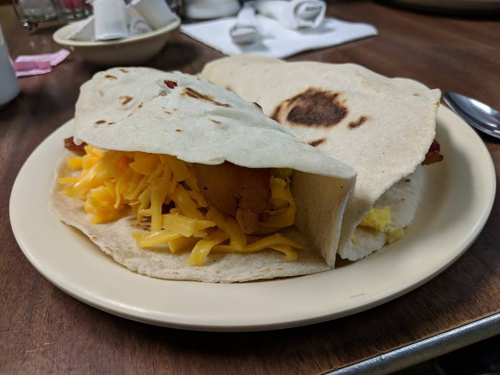 Blanquita Mexican Restaurant | restaurant | 1743, 2110 Cupples Rd, San Antonio, TX 78226, USA | 2104381972 OR +1 210-438-1972