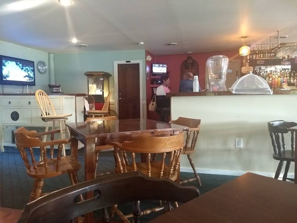 Upstairs On 9 | restaurant | 215 Huguenot St, New Paltz, NY 12561, USA | 8452551960 OR +1 845-255-1960