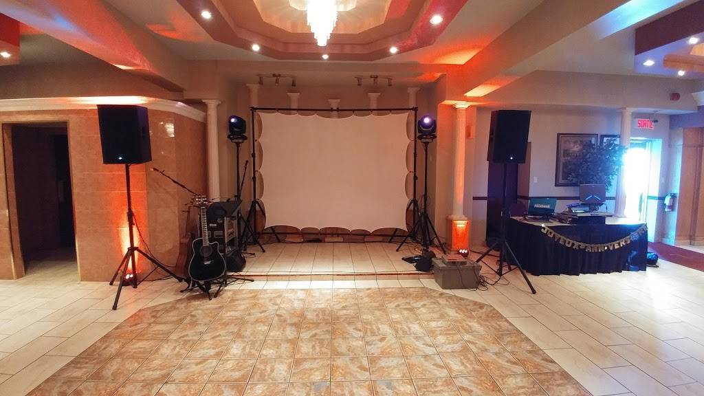 Beaujolais (Au) | restaurant | 839 Rue Saint-Louis, Gatineau, QC J8T 2S7, Canada | 8195612614 OR +1 819-561-2614