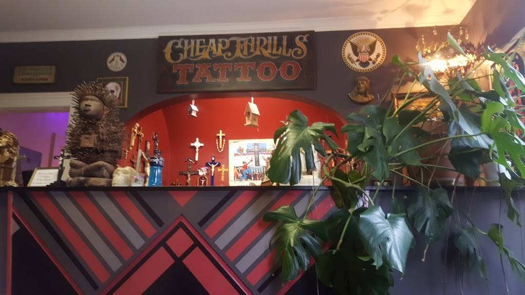 McDonalds | cafe | 285 Maple St, Holyoke, MA 01040, USA | 4135340228 OR +1 413-534-0228