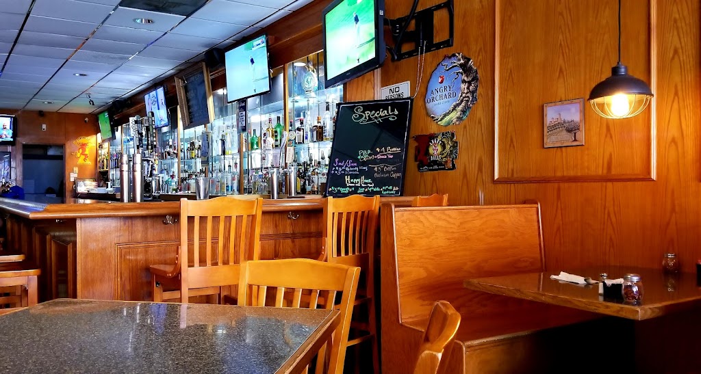 Caps Pizza & Bar | restaurant | 1428 1st Ave, San Diego, CA 92101, USA | 6192378081 OR +1 619-237-8081